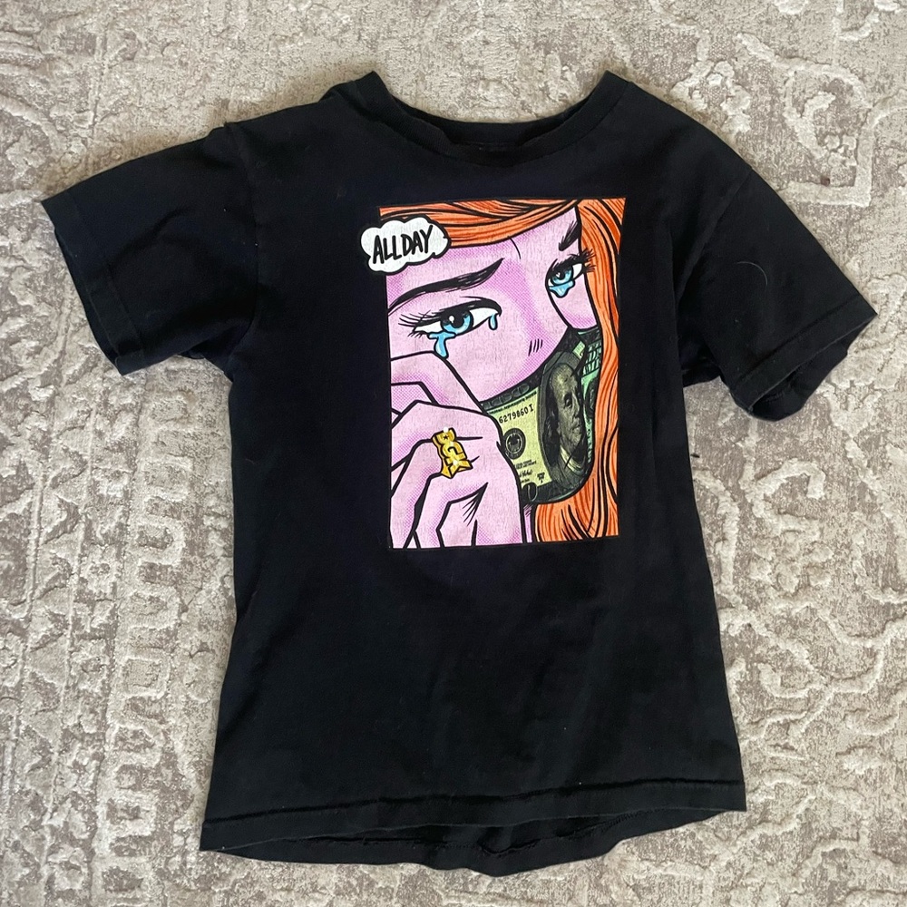 DGK shirt size small
